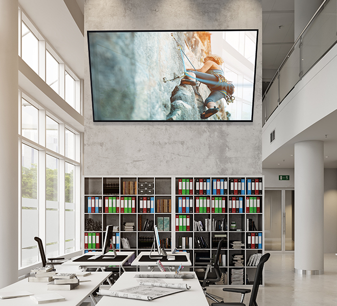 B-TECH XL Heavy Duty Universal Flat Screen Wall Mount with Tilt BT9910